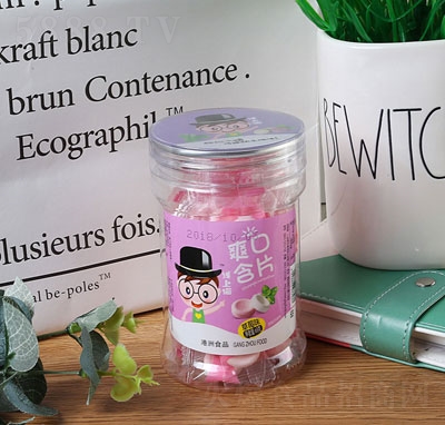 ����ʳƷ��ݮζˬ�ں�Ƭ