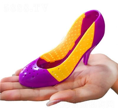 ���w�P(y��ng)DIYƴ�b����Ь�ǹ���� �M�b���ɴ���Ů��