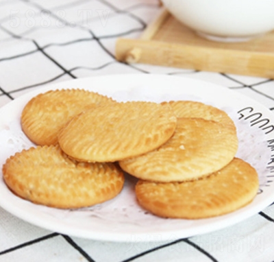 ���^���