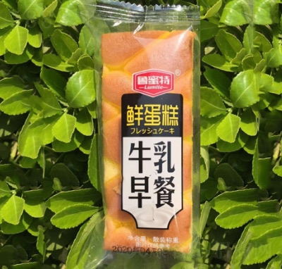 �������r����