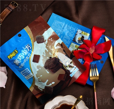 ���}�ЊW��С����ɿ���Ϳ����һ�������e��ʳС��