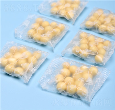 ���u���������С�̶�ɢ�bС�z�^