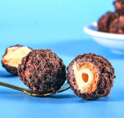 �Pö���{��������С�������e���ʳ