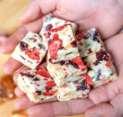 ���S��ݮ��(ji��n)��ѩ���־W(w��ng)�t��ʳ���c(di��n)ţ܈?zh��)����eʳƷ