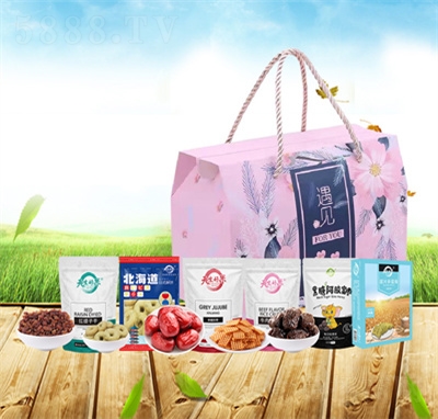 天生好果休閑零食大禮包遇見760款