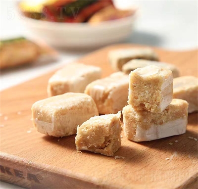 �츣ӛ��Ͽ�ζ�����ǹ��b���e��ʳС�Խ�(j��ng)���ǹ�ϲ��300��