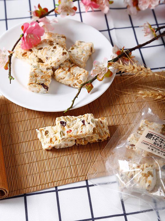 宜麗芝櫻花牛乳雪花酥2 宜麗芝櫻花牛乳雪花酥2